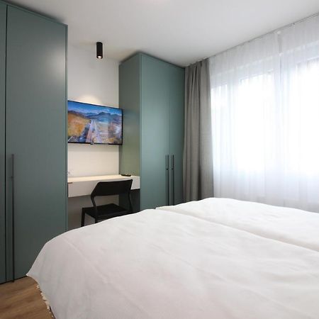 Meeting Point Apartment Sarajevo Exterior photo